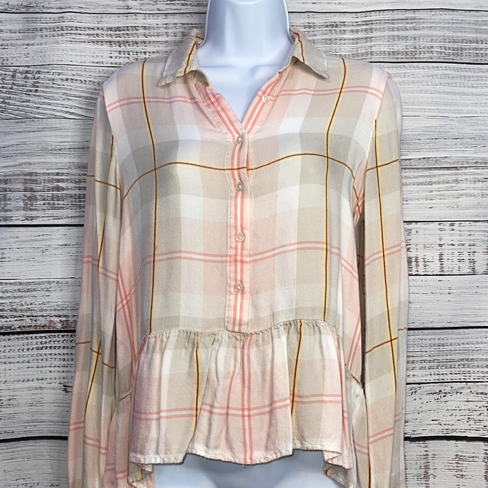 🔥 SALE EXPRESS Pink Plaid Longsleeve Flowy Top Size XS